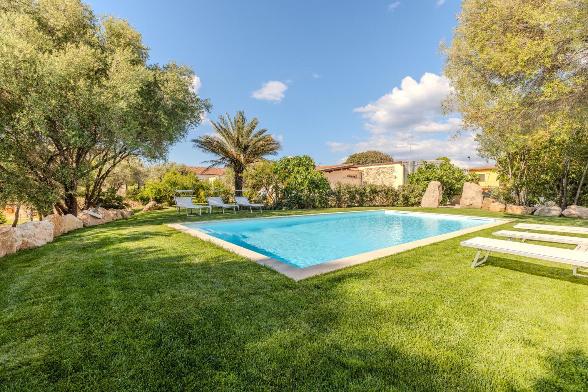 Appartement Stazzo San Teodoro Il Ginepro Piscina Condivisa Extérieur photo
